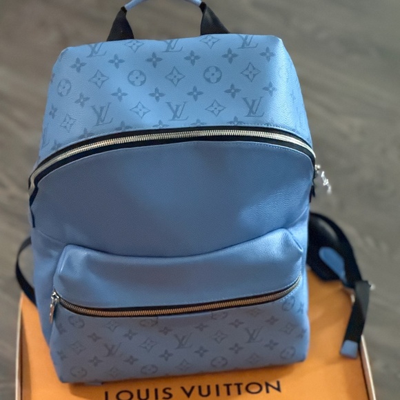 COPY - Louis Vuitton Discovery Backpack - Picture 1 of 2